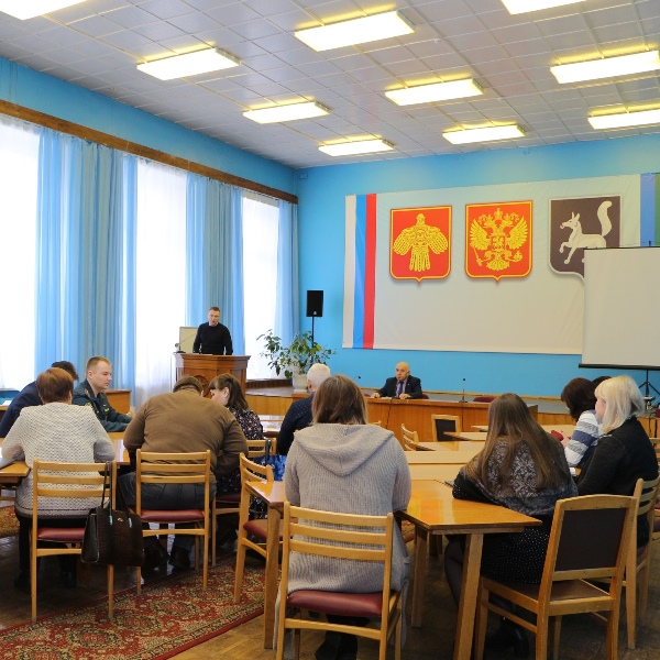 В администрации района прошло заседание антитеррористической комиссии под председательством Николая Жилина